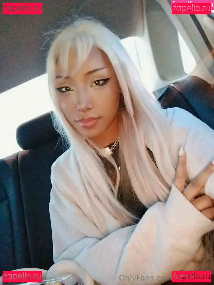 sadgyaru Onlyfans Photo Gallery 