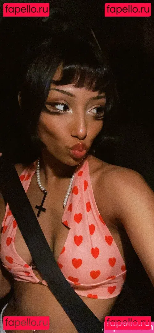 sadgyaru Onlyfans Photo Gallery 