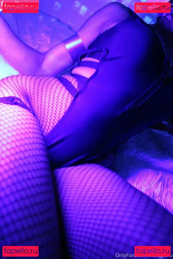 sadgyaru Onlyfans Photo Gallery 