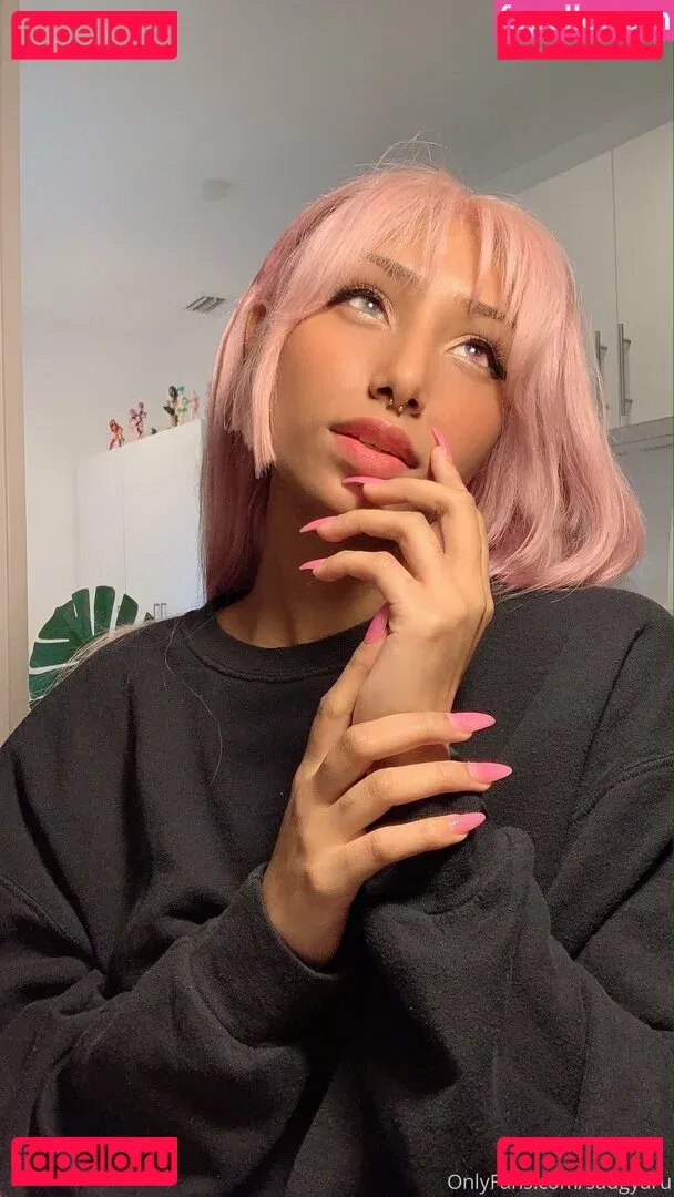 sadgyaru Onlyfans Photo Gallery 