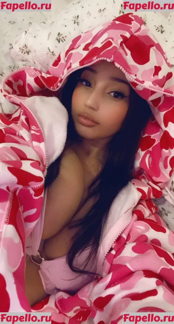 sarrahneko Onlyfans Photo Gallery 