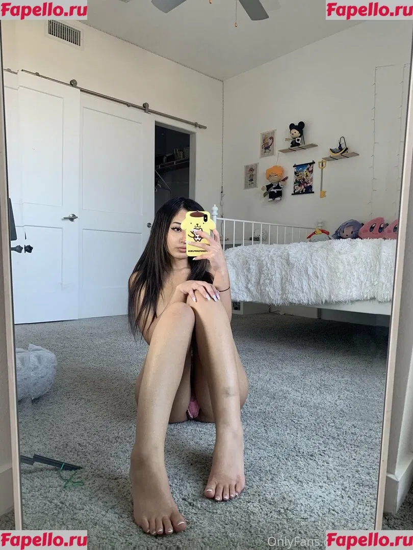 sarrahneko Onlyfans Photo Gallery 