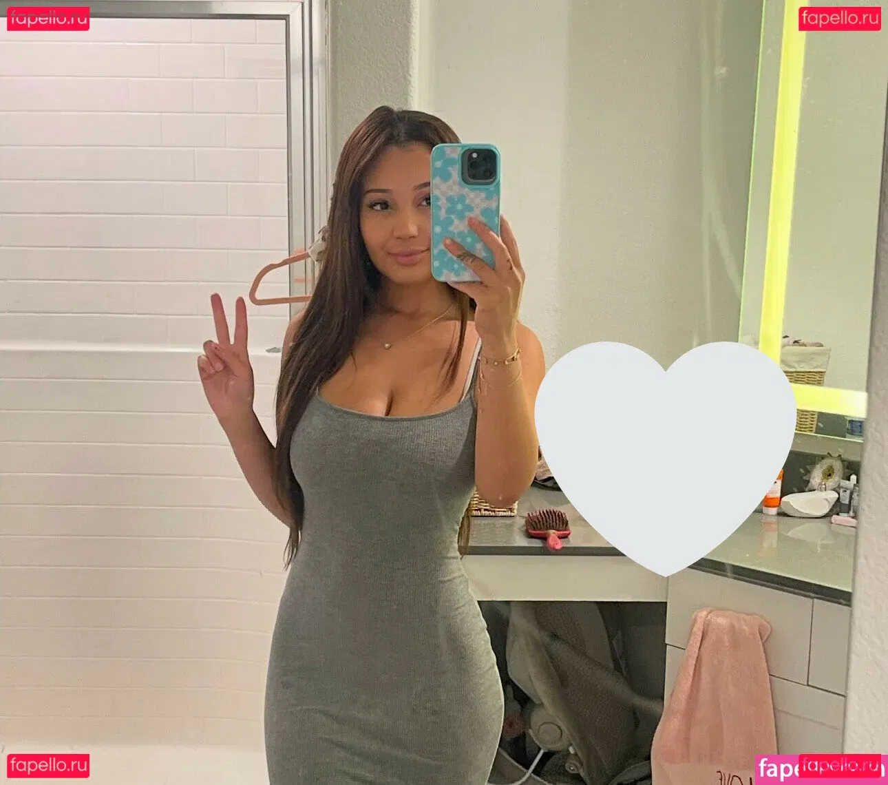 sarrahneko Onlyfans Photo Gallery 