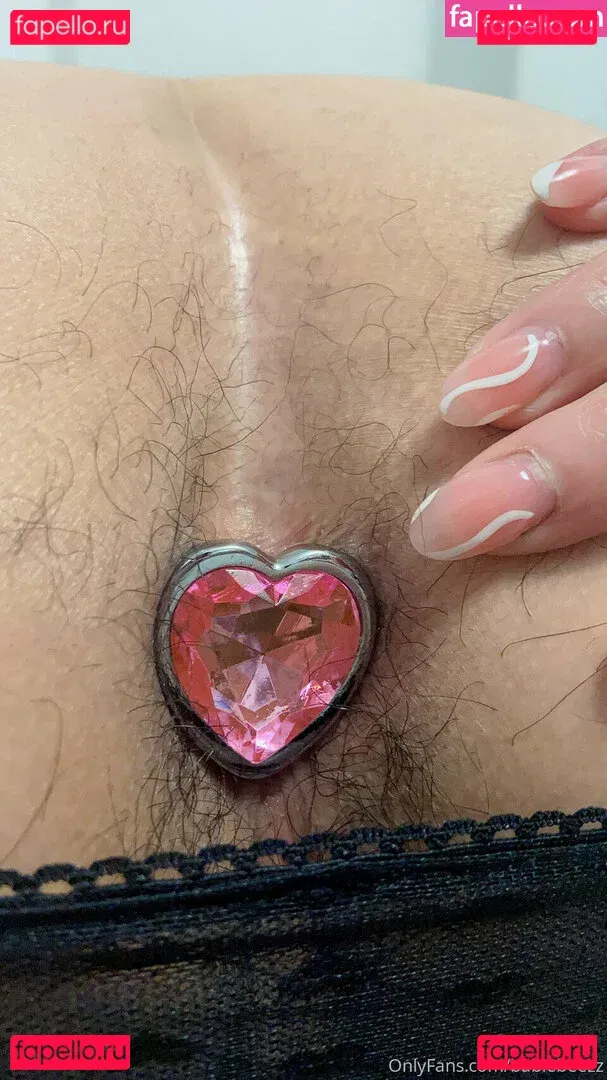 babiebeezz Onlyfans Photo Gallery 