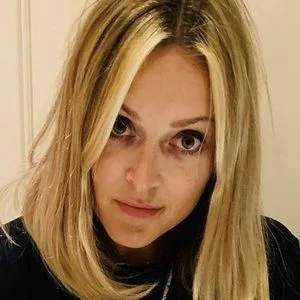Fearne Cotton Onlyfans Photo Gallery 