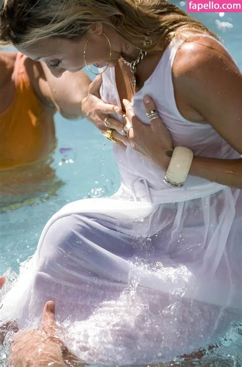 Fearne Cotton Onlyfans Photo Gallery 