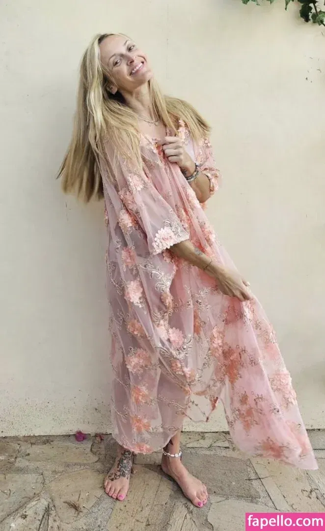 Fearne Cotton Onlyfans Photo Gallery 