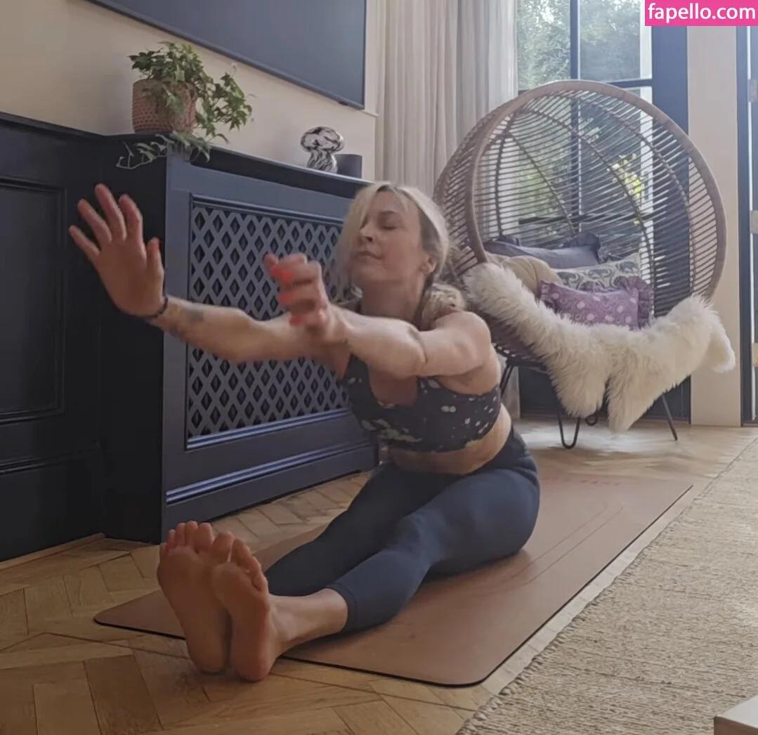 Fearne Cotton Onlyfans Photo Gallery 