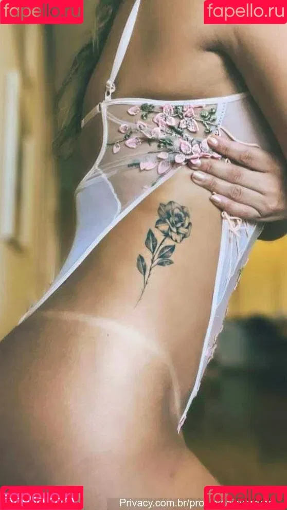 Geisy Arruda Onlyfans Photo Gallery 