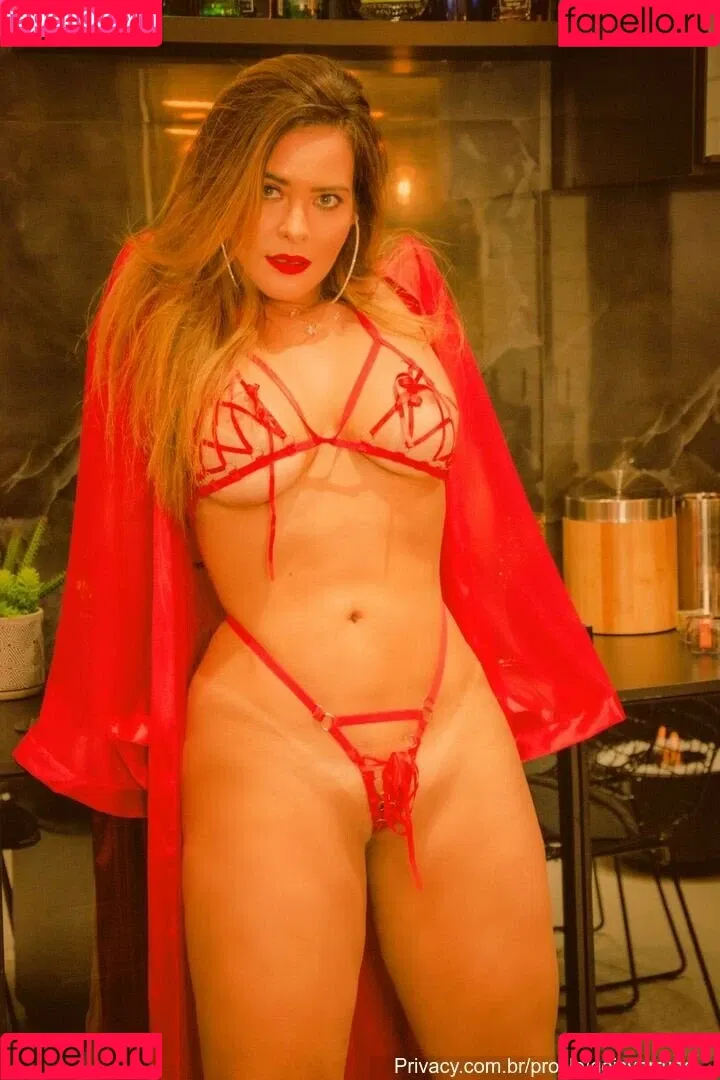 Geisy Arruda Onlyfans Photo Gallery 