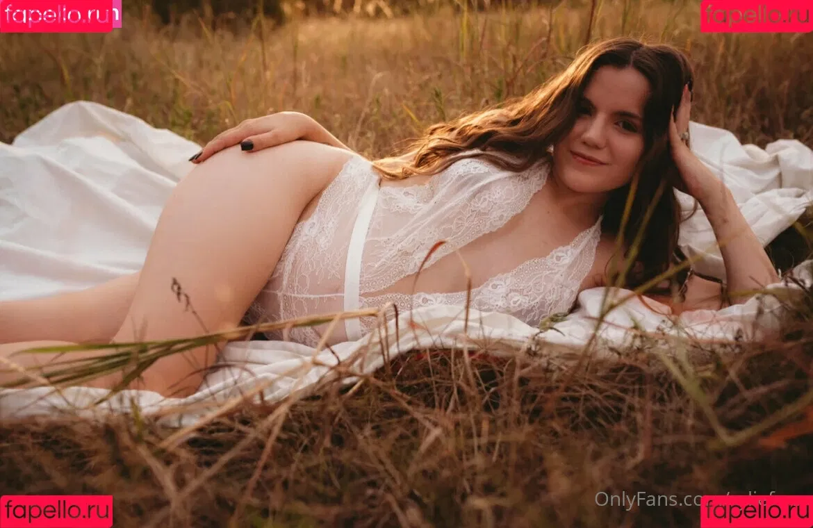 ryliefoxx Onlyfans Photo Gallery 