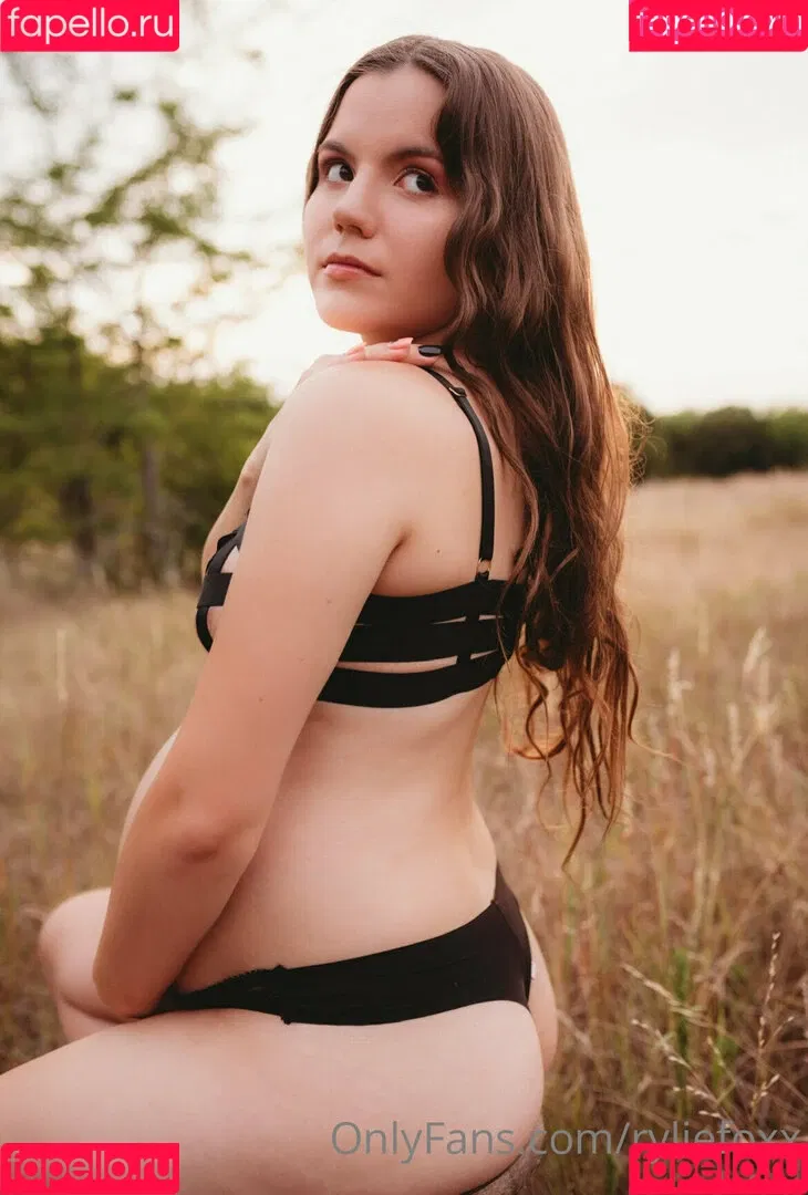 ryliefoxx Onlyfans Photo Gallery 