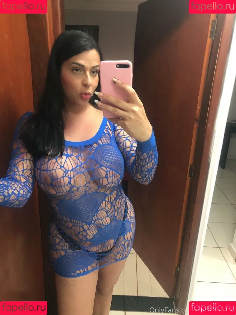 vazrebekah Onlyfans Photo Gallery 