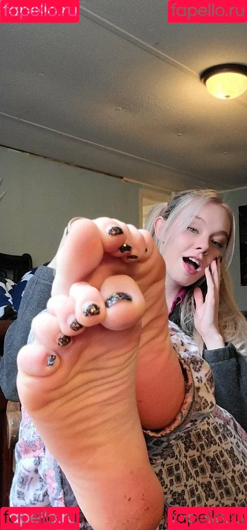 Sativa Skies Onlyfans Photo Gallery 