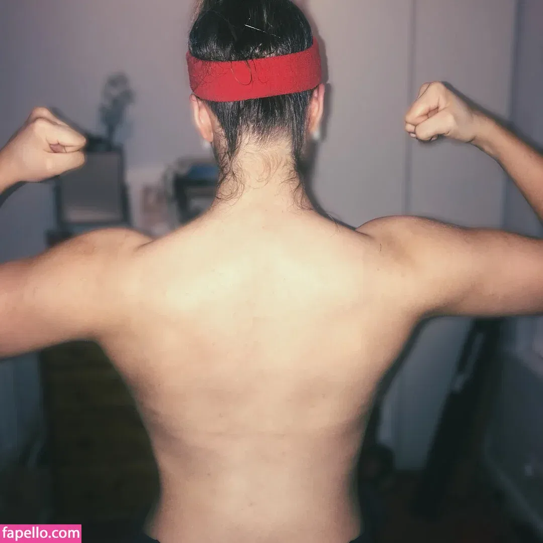 theenicolehammond Onlyfans Photo Gallery 