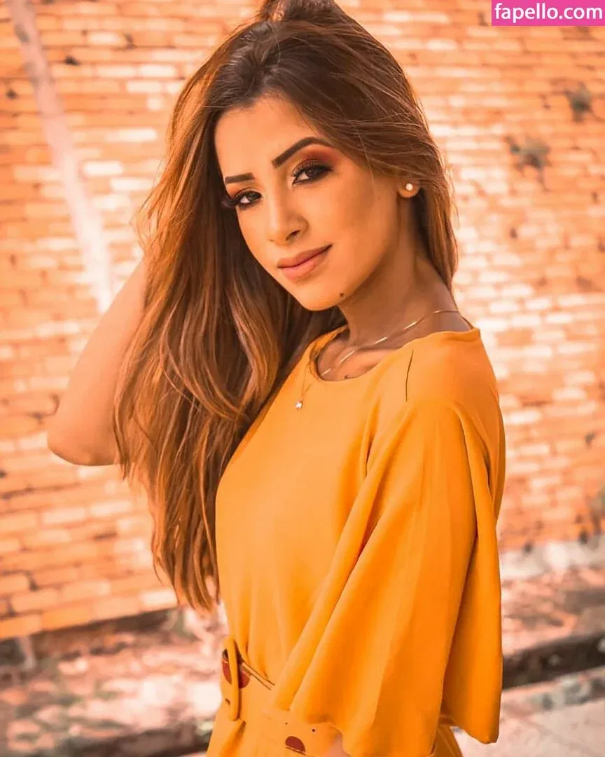 Gabi Araújo Onlyfans Photo Gallery 