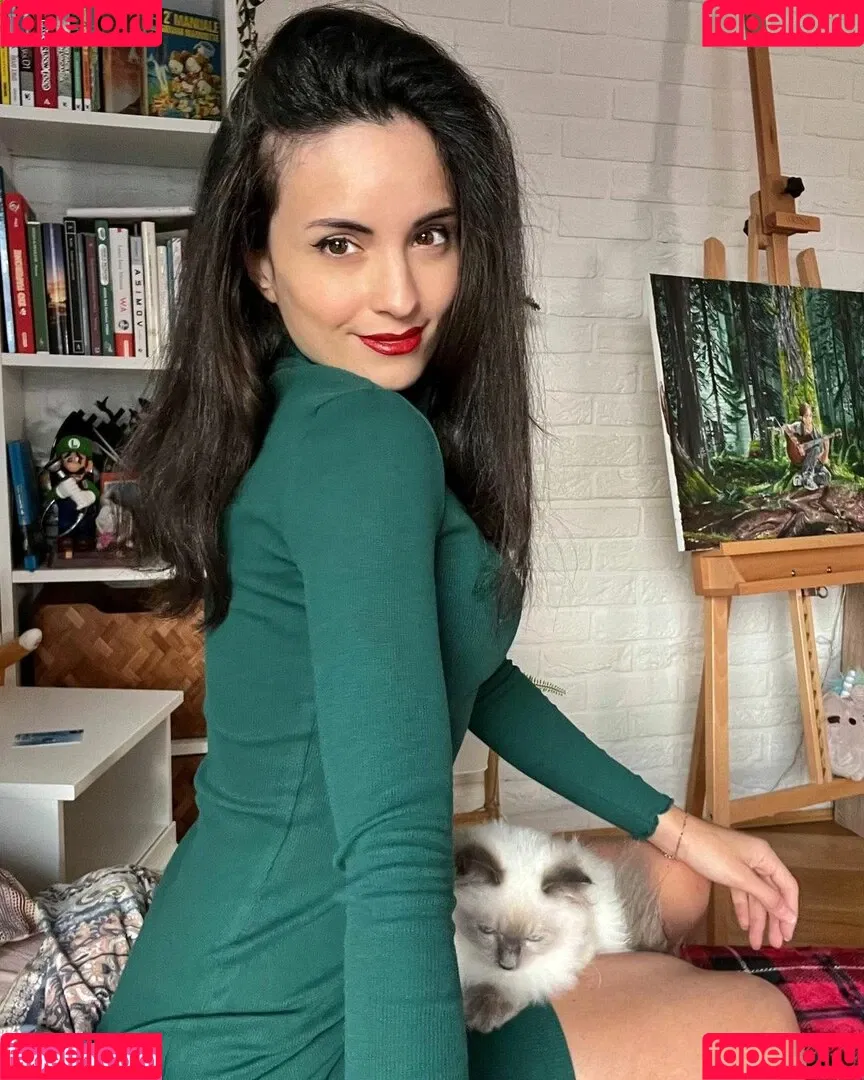 Kafkanya Onlyfans Photo Gallery 