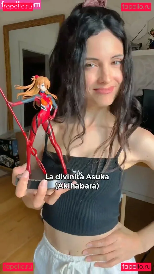 Kafkanya Onlyfans Photo Gallery 