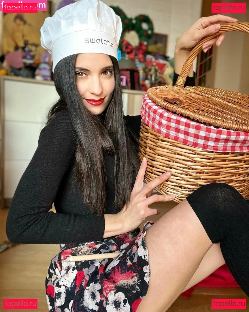 Kafkanya Onlyfans Photo Gallery 