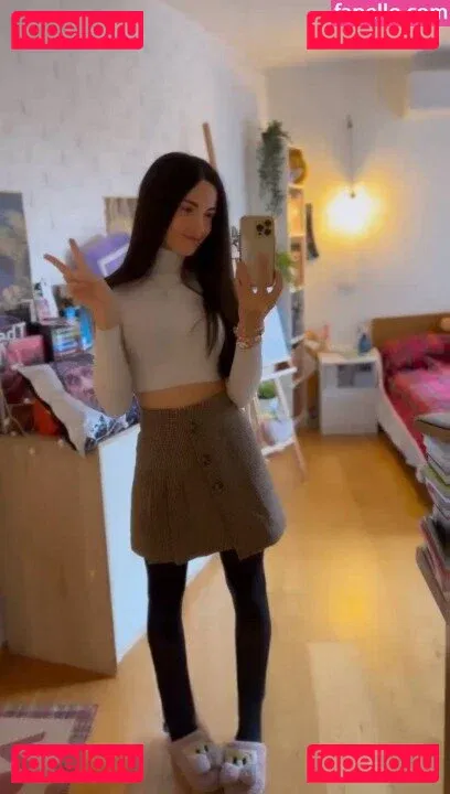 Kafkanya Onlyfans Photo Gallery 