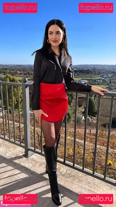 Kafkanya Onlyfans Photo Gallery 