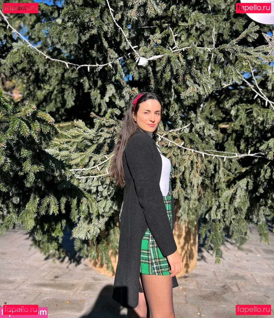 Kafkanya Onlyfans Photo Gallery 