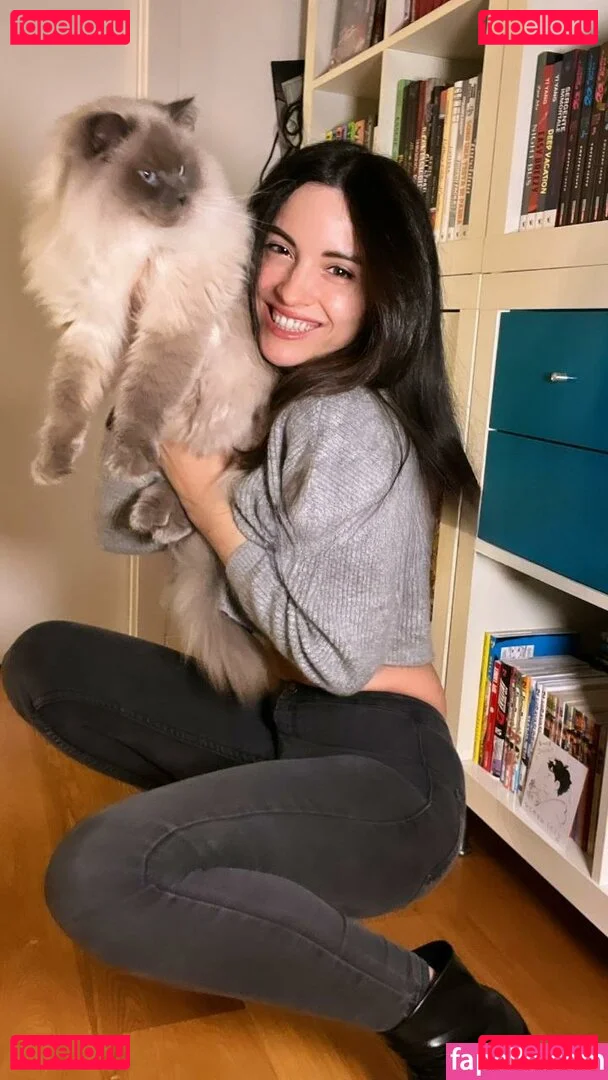 Kafkanya Onlyfans Photo Gallery 