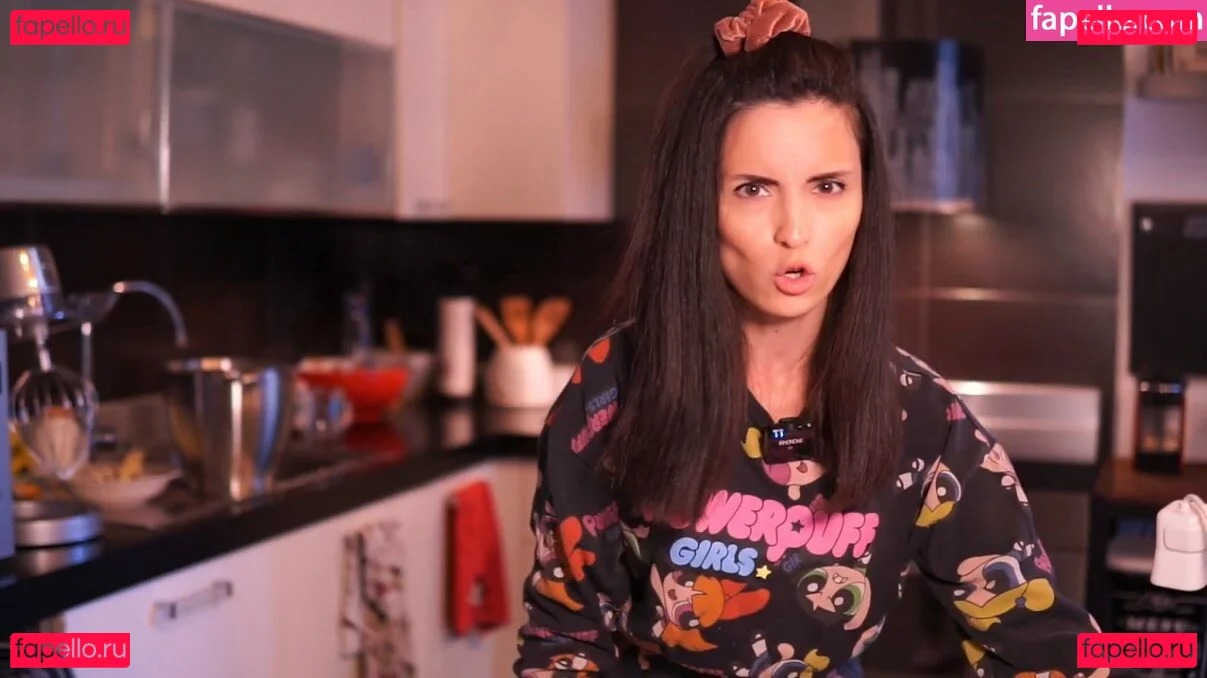 Kafkanya Onlyfans Photo Gallery 