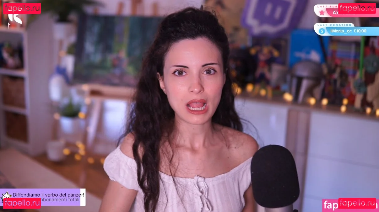 Kafkanya Onlyfans Photo Gallery 