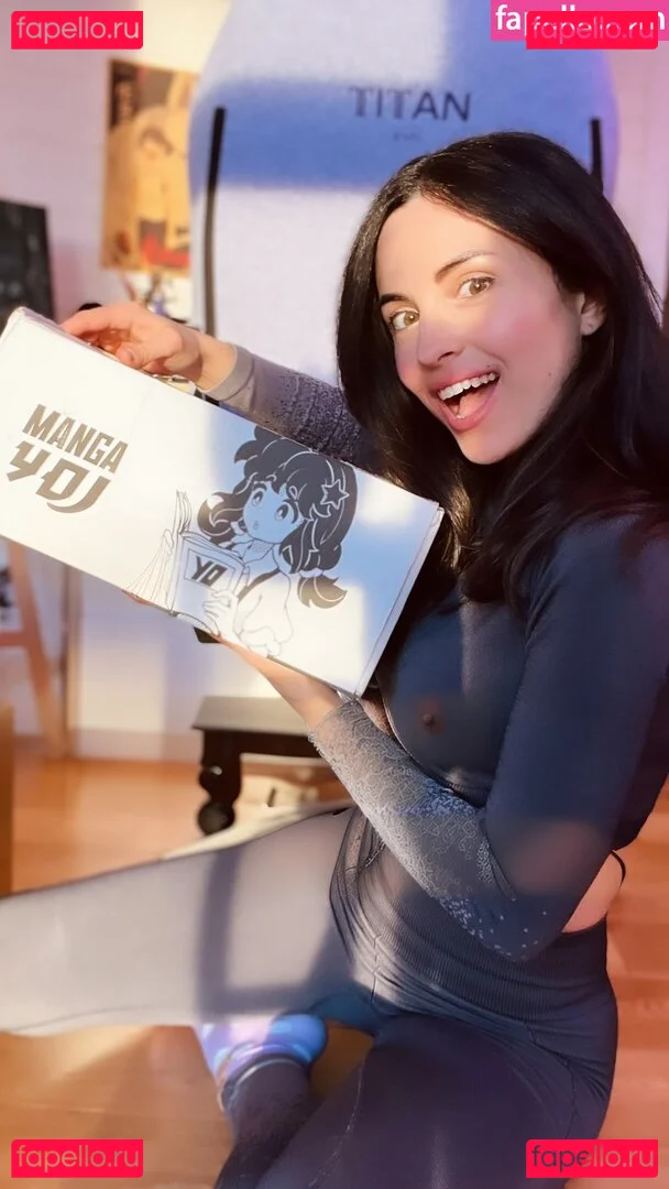 Kafkanya Onlyfans Photo Gallery 