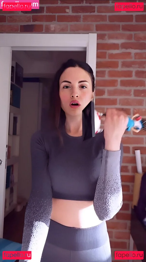 Kafkanya Onlyfans Photo Gallery 