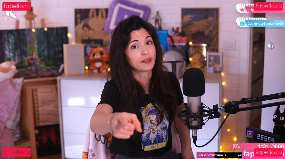 Kafkanya Onlyfans Photo Gallery 