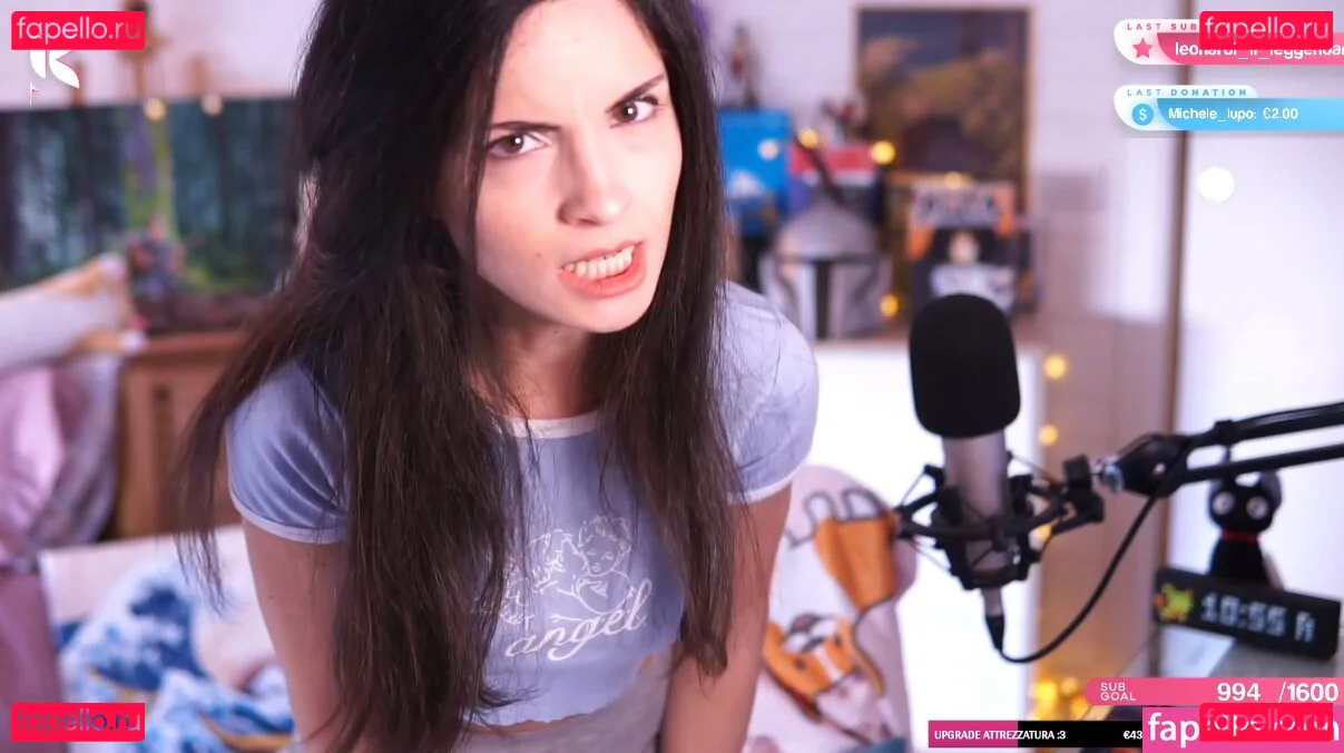 Kafkanya Onlyfans Photo Gallery 