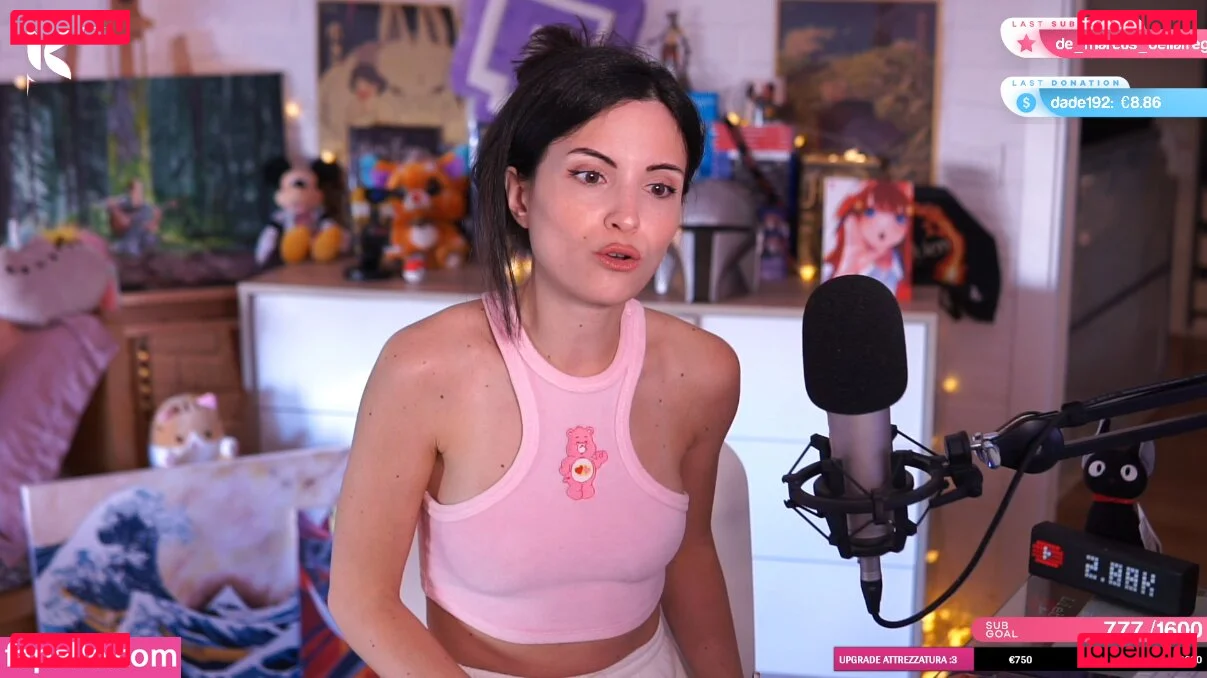 Kafkanya Onlyfans Photo Gallery 