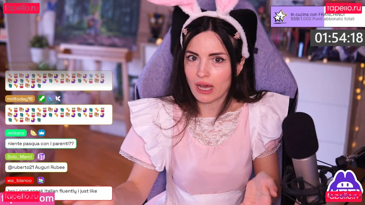 Kafkanya Onlyfans Photo Gallery 