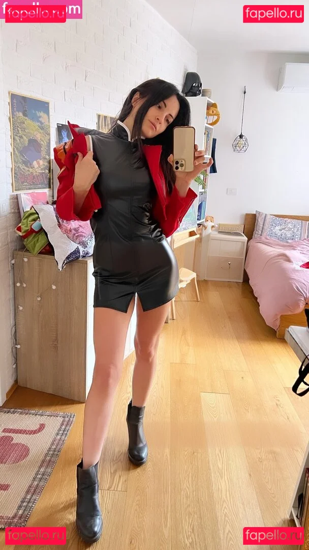 Kafkanya Onlyfans Photo Gallery 