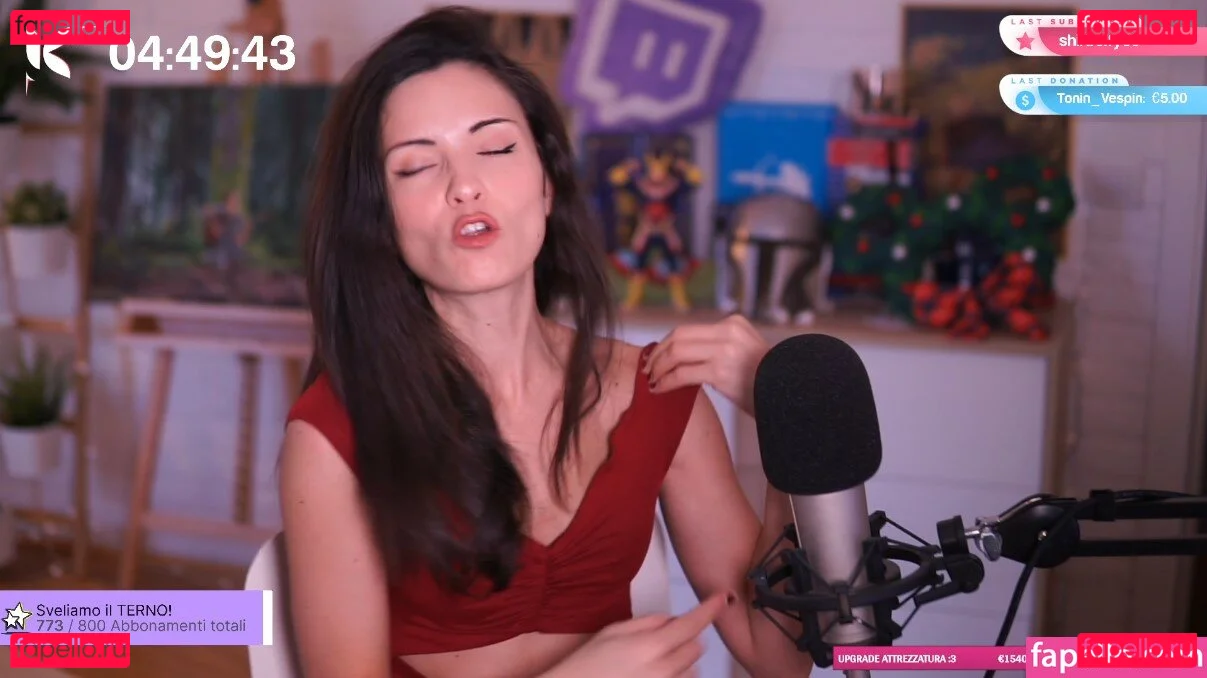 Kafkanya Onlyfans Photo Gallery 