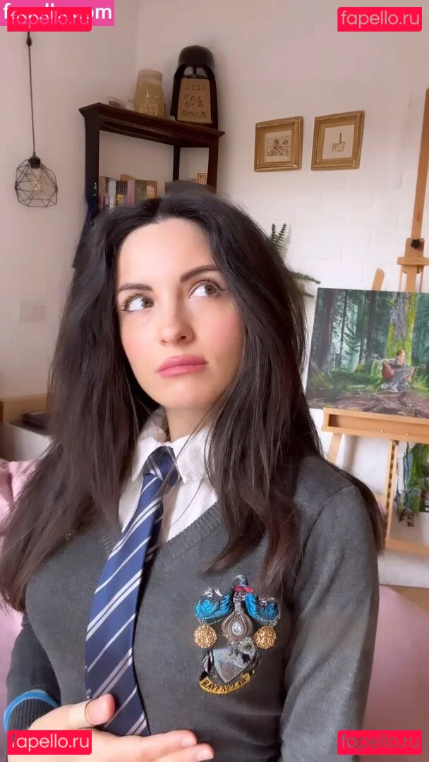 Kafkanya Onlyfans Photo Gallery 