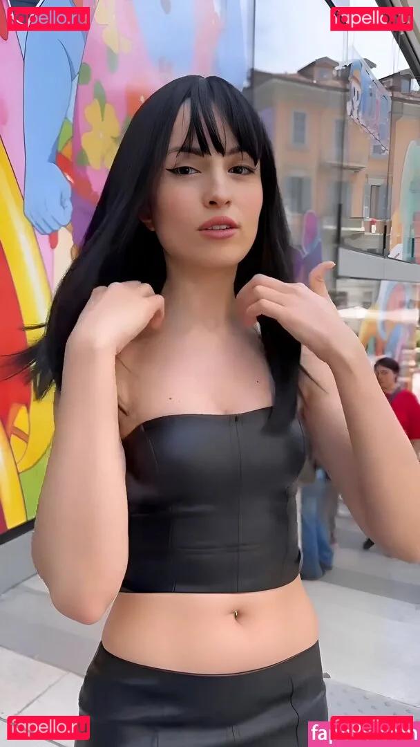 Kafkanya Onlyfans Photo Gallery 