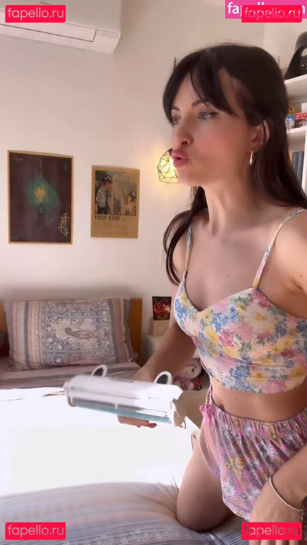 Kafkanya Onlyfans Photo Gallery 