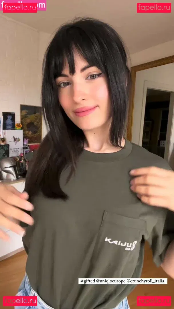 Kafkanya Onlyfans Photo Gallery 