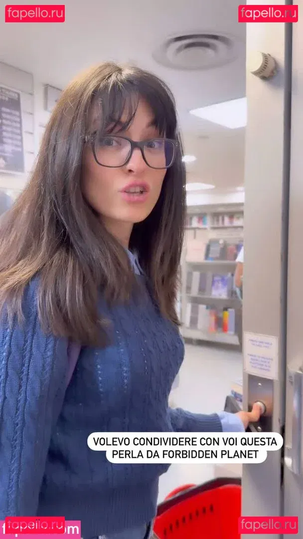 Kafkanya Onlyfans Photo Gallery 