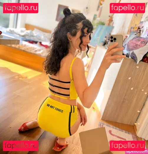 Kafkanya Onlyfans Photo Gallery 