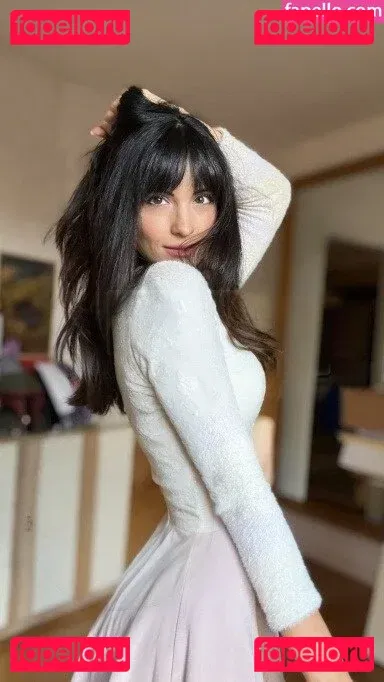 Kafkanya Onlyfans Photo Gallery 