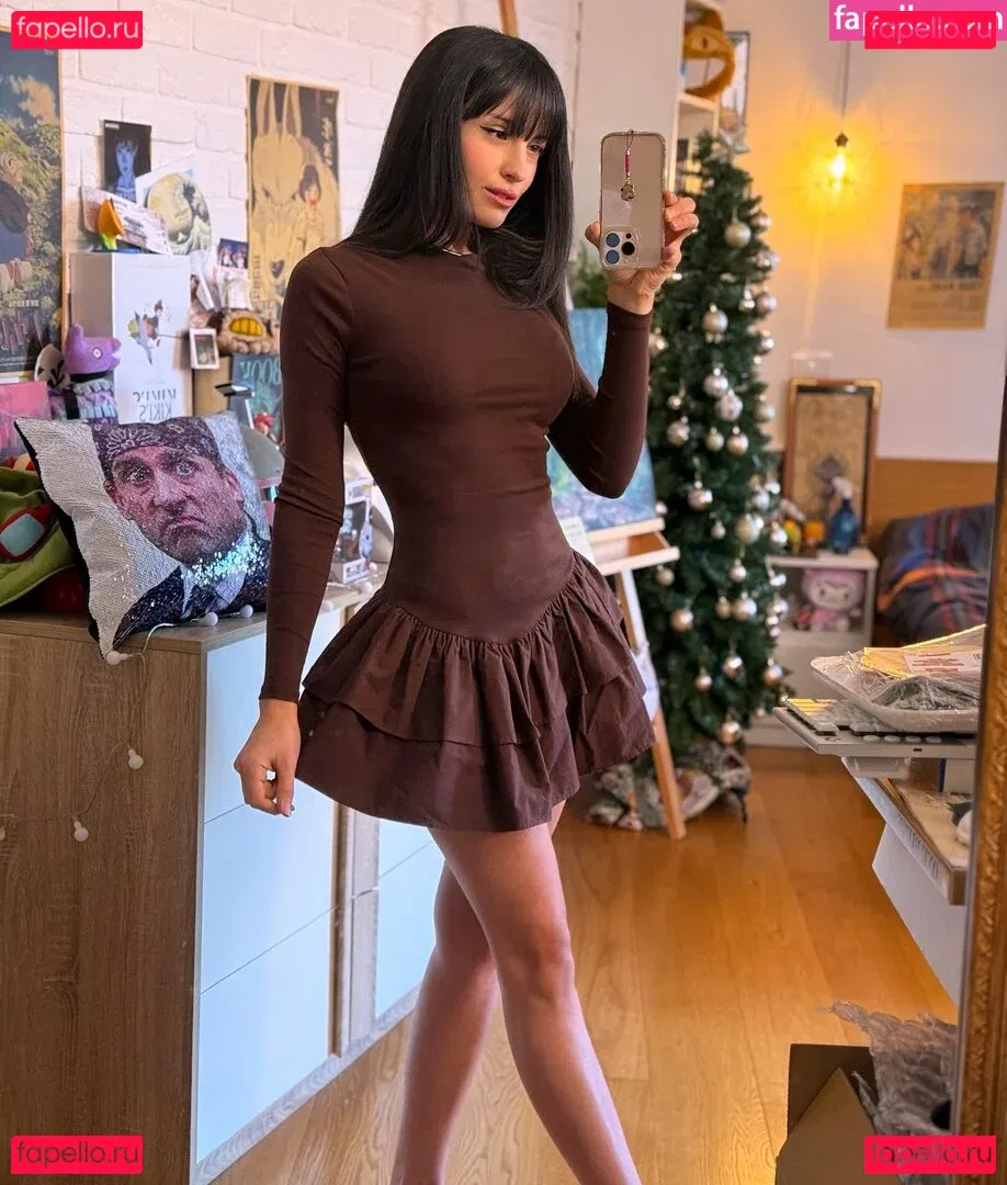 Kafkanya Onlyfans Photo Gallery 