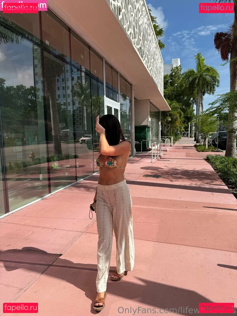 lifewithalexis Onlyfans Photo Gallery 