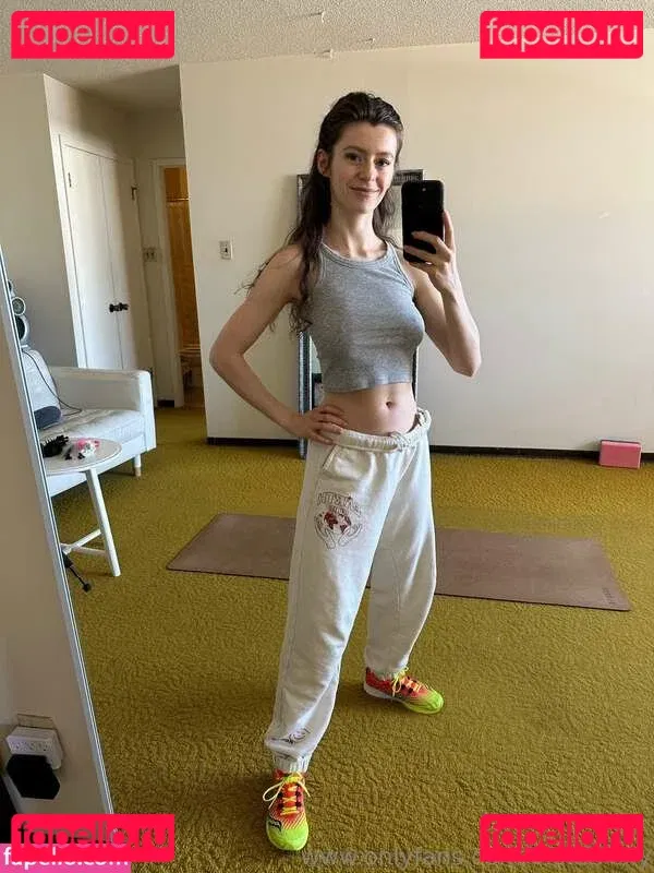 VioletFoxy Onlyfans Photo Gallery 