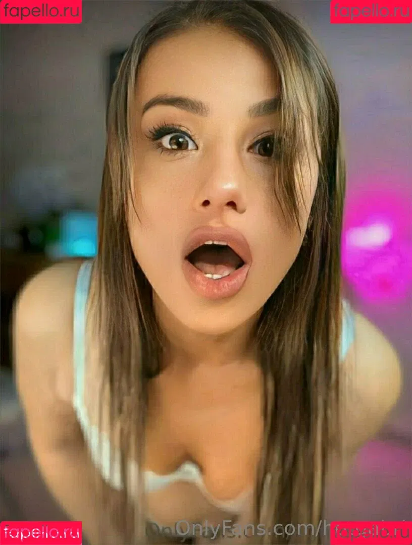hotgabri Onlyfans Photo Gallery 