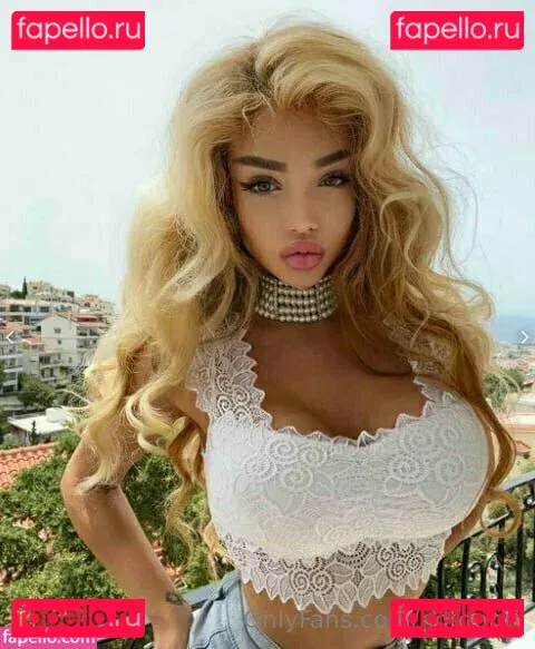 hotgabri Onlyfans Photo Gallery 