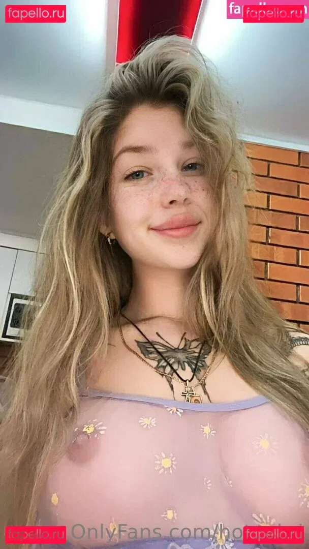 hotgabri Onlyfans Photo Gallery 